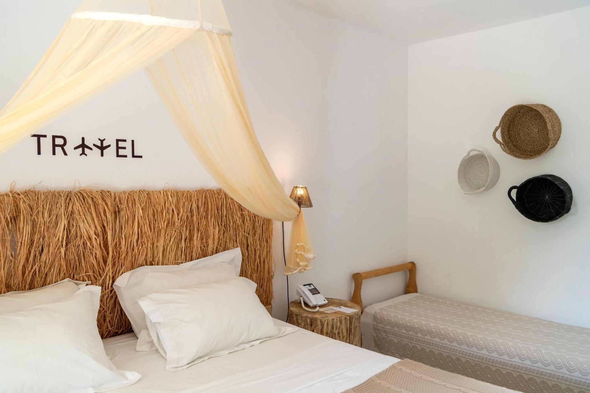 Parosland Hotel Alikí Cameră foto